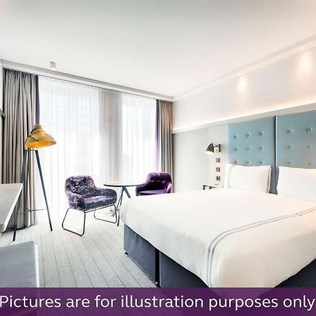 Premier Inn Stuttgart Bad Cannstatt Szoba fotó