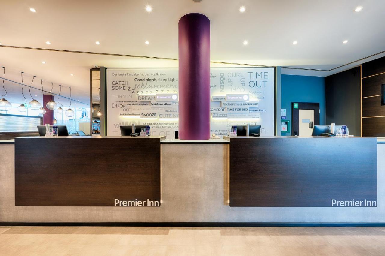 Premier Inn Stuttgart Bad Cannstatt Kültér fotó